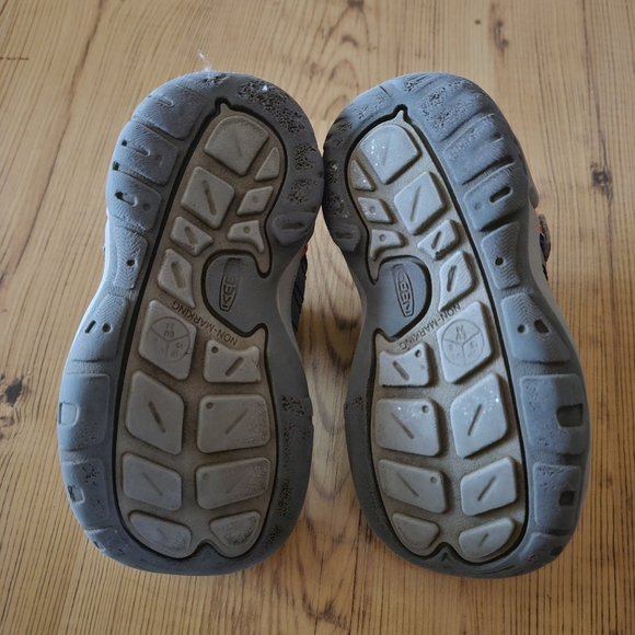 Keen Kids' Knotch Peak Sneakers - Picture 2 of 12